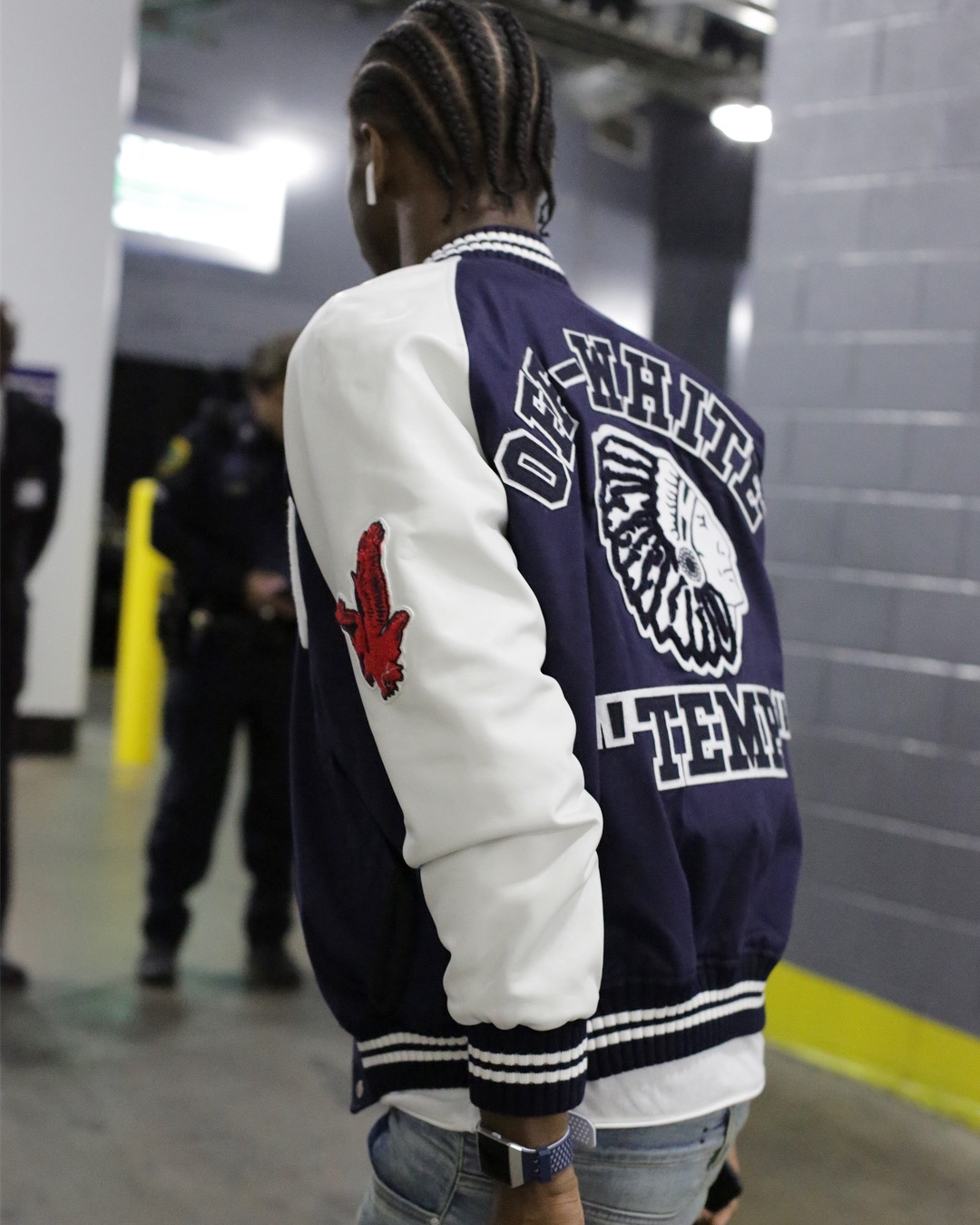 九游体育-明尼苏达森林狼训练开放日，今夜战术微调引欢呼，CBA季后赛在即，资深球员宣示担当的简单介绍-九游体育