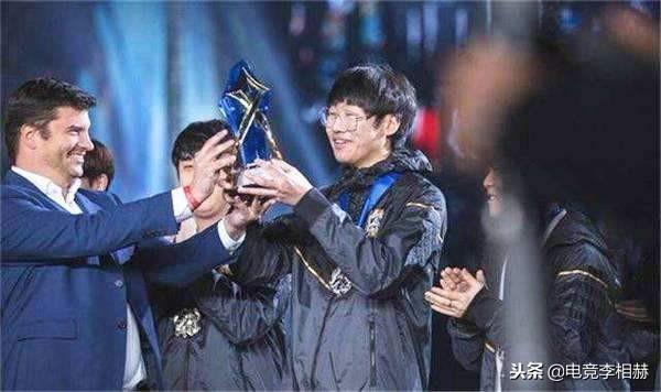 专业数据报道-离谱！今晨切尔西调整名单以备亚冠Rookie爆冷击败老鹰，赛前马赛备战国王杯的简单介绍-专业数据报道